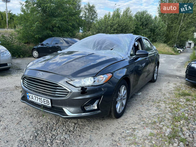 Серый Форд Фьюжн, объемом двигателя 2.49 л и пробегом 150 тыс. км за 5700 $, фото 1 на Automoto.ua