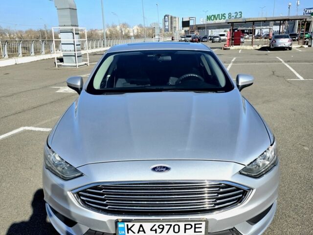 Серый Форд Фьюжн, объемом двигателя 2 л и пробегом 176 тыс. км за 12900 $, фото 1 на Automoto.ua