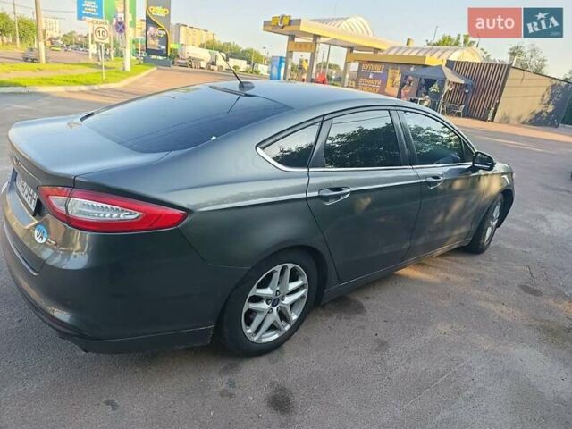 Форд Фьюжн 2016 в Житомире на Automoto.ua Серый Форд Фьюжн, объемом двигателя 2.5 л и пробегом 200 тыс. км за 10600 $, фото 1 на Automoto.ua