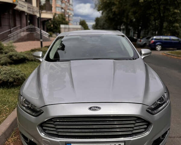 Серый Форд Фьюжн, объемом двигателя 2 л и пробегом 162 тыс. км за 11000 $, фото 1 на Automoto.ua