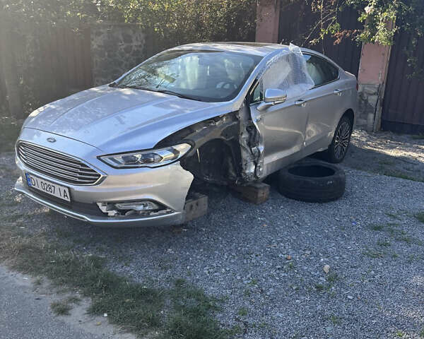 Серый Форд Фьюжн, объемом двигателя 2 л и пробегом 150 тыс. км за 8000 $, фото 1 на Automoto.ua