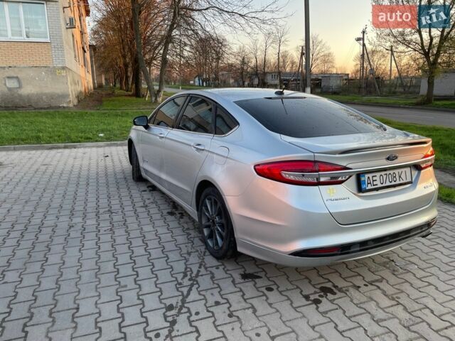 Серый Форд Фьюжн, объемом двигателя 2 л и пробегом 190 тыс. км за 13200 $, фото 1 на Automoto.ua