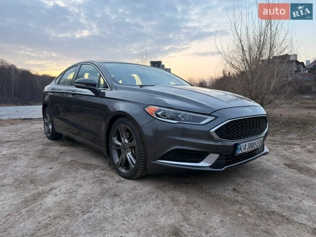 Сірий Форд Фьюжен, об'ємом двигуна 2.69 л та пробігом 127 тис. км за 15200 $, фото 1 на Automoto.ua