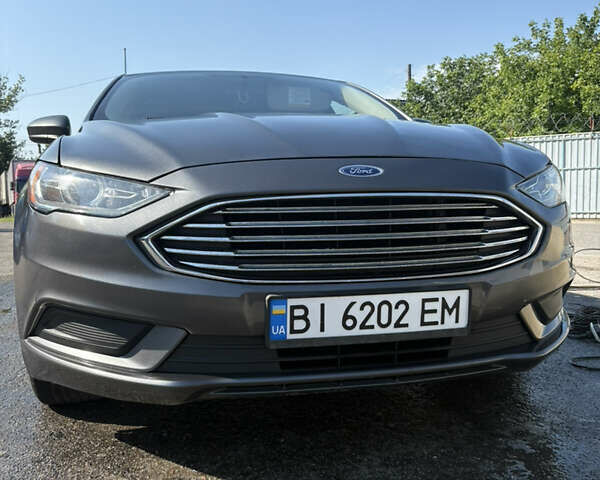 Серый Форд Фьюжн, объемом двигателя 2.49 л и пробегом 187 тыс. км за 12500 $, фото 1 на Automoto.ua