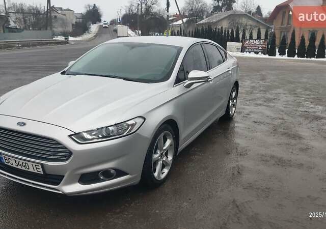 Серый Форд Фьюжн, объемом двигателя 2.5 л и пробегом 195 тыс. км за 10900 $, фото 1 на Automoto.ua