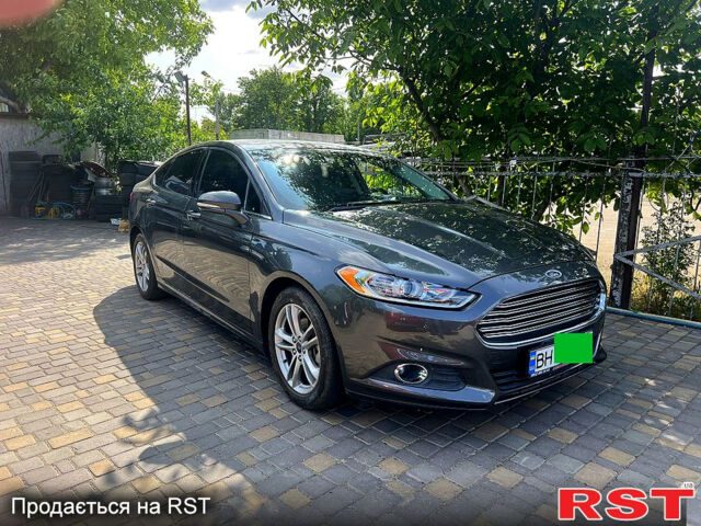 Сірий Форд Фьюжен, об'ємом двигуна 2 л та пробігом 187 тис. км за 12499 $, фото 1 на Automoto.ua