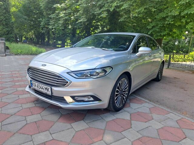 Сірий Форд Фьюжен, об'ємом двигуна 2 л та пробігом 130 тис. км за 13000 $, фото 1 на Automoto.ua