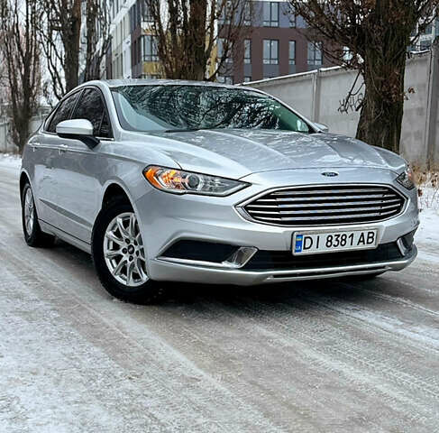 Сірий Форд Фьюжен, об'ємом двигуна 2.5 л та пробігом 198 тис. км за 10900 $, фото 1 на Automoto.ua