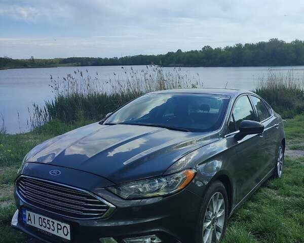 Форд Фьюжн 2016 в Ивано-Франковске на Automoto.ua Серый Форд Фьюжн, объемом двигателя 2.49 л и пробегом 167 тыс. км за 12000 $, фото 1 на Automoto.ua