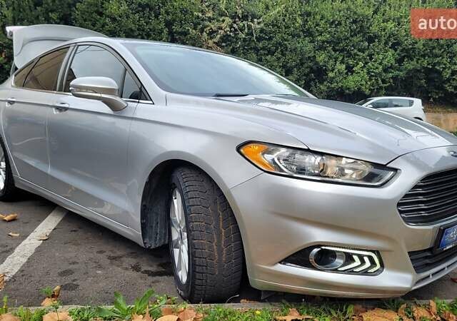 Сірий Форд Фьюжен, об'ємом двигуна 2.5 л та пробігом 128 тис. км за 9500 $, фото 1 на Automoto.ua