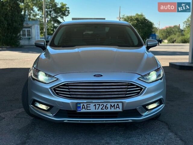 Сірий Форд Фьюжен, об'ємом двигуна 2.49 л та пробігом 125 тис. км за 9500 $, фото 1 на Automoto.ua