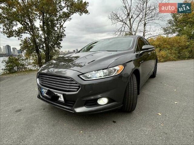 Форд Фьюжн 2016 в Днепре (Днепропетровске) на Automoto.ua Серый Форд Фьюжн, объемом двигателя 2 л и пробегом 152 тыс. км за 12500 $, фото 1 на Automoto.ua