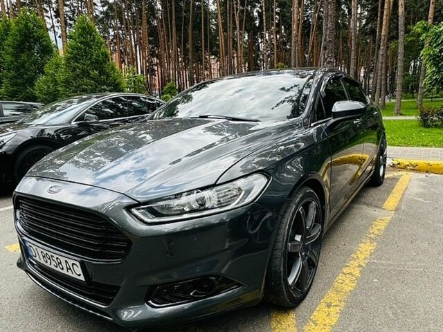 Сірий Форд Фьюжен, об'ємом двигуна 2.49 л та пробігом 189 тис. км за 10000 $, фото 1 на Automoto.ua