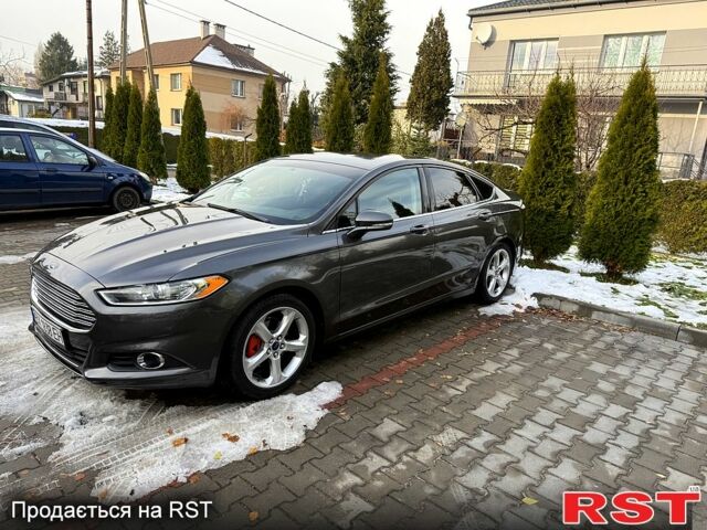 Сірий Форд Фьюжен, об'ємом двигуна 2.5 л та пробігом 104 тис. км за 10000 $, фото 1 на Automoto.ua