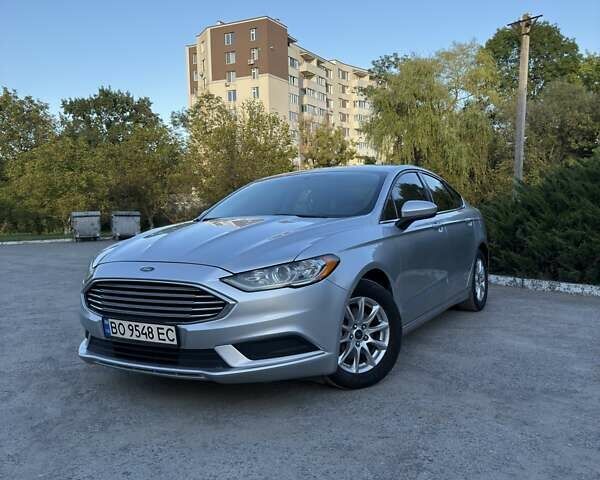 Сірий Форд Фьюжен, об'ємом двигуна 2.49 л та пробігом 230 тис. км за 11000 $, фото 1 на Automoto.ua