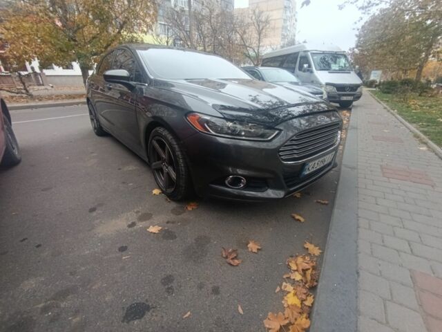 Серый Форд Фьюжн, объемом двигателя 2.5 л и пробегом 148 тыс. км за 10500 $, фото 1 на Automoto.ua