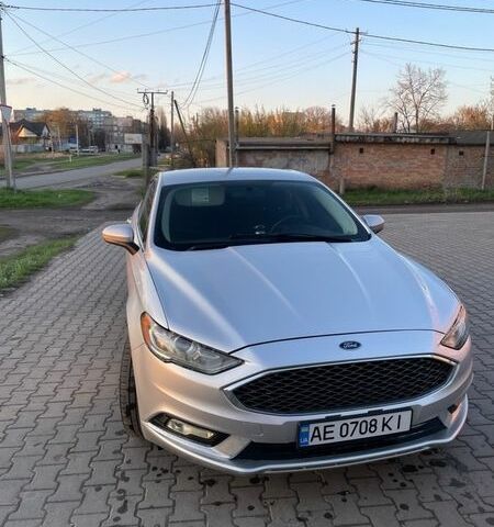 Сірий Форд Фьюжен, об'ємом двигуна 2 л та пробігом 190 тис. км за 13200 $, фото 1 на Automoto.ua