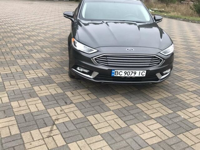 Сірий Форд Фьюжен, об'ємом двигуна 2 л та пробігом 200 тис. км за 13850 $, фото 1 на Automoto.ua