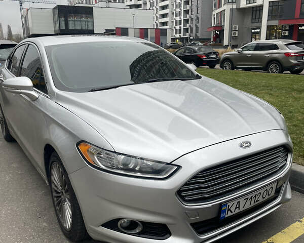 Серый Форд Фьюжн, объемом двигателя 2 л и пробегом 149 тыс. км за 11000 $, фото 1 на Automoto.ua