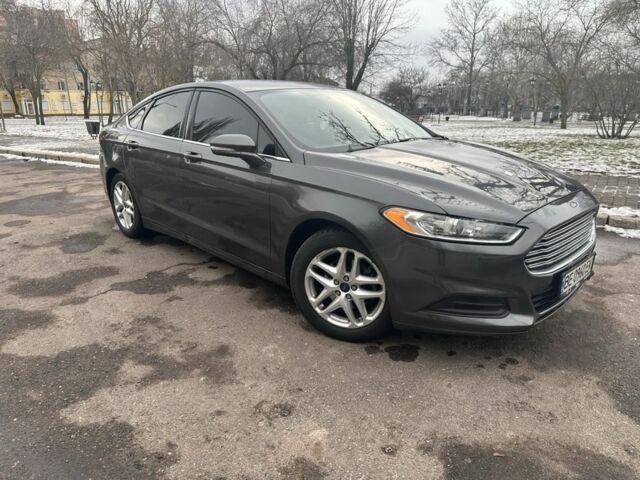 Серый Форд Фьюжн, объемом двигателя 2.5 л и пробегом 185 тыс. км за 11000 $, фото 1 на Automoto.ua