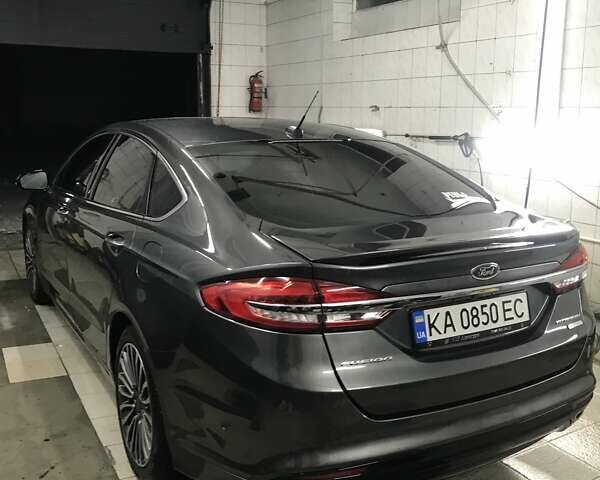 Серый Форд Фьюжн, объемом двигателя 2 л и пробегом 174 тыс. км за 12800 $, фото 1 на Automoto.ua