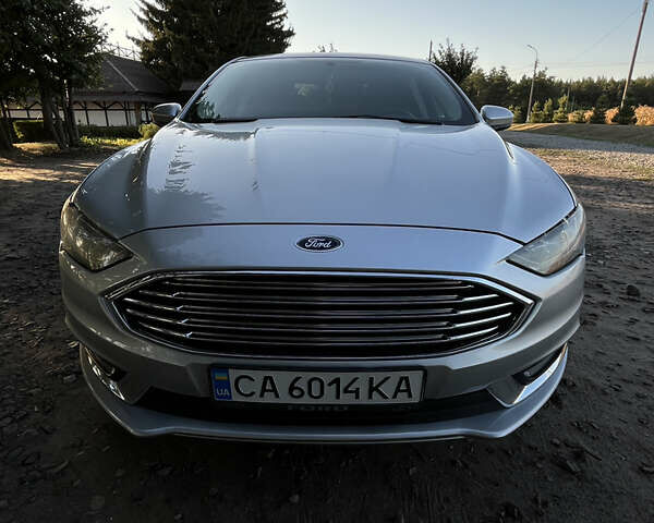 Сірий Форд Фьюжен, об'ємом двигуна 2.5 л та пробігом 158 тис. км за 11400 $, фото 1 на Automoto.ua