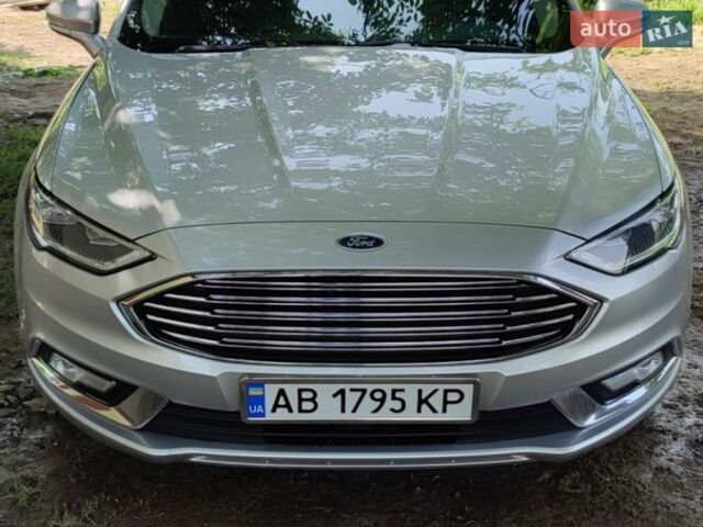 Серый Форд Фьюжн, объемом двигателя 2 л и пробегом 177 тыс. км за 11300 $, фото 1 на Automoto.ua