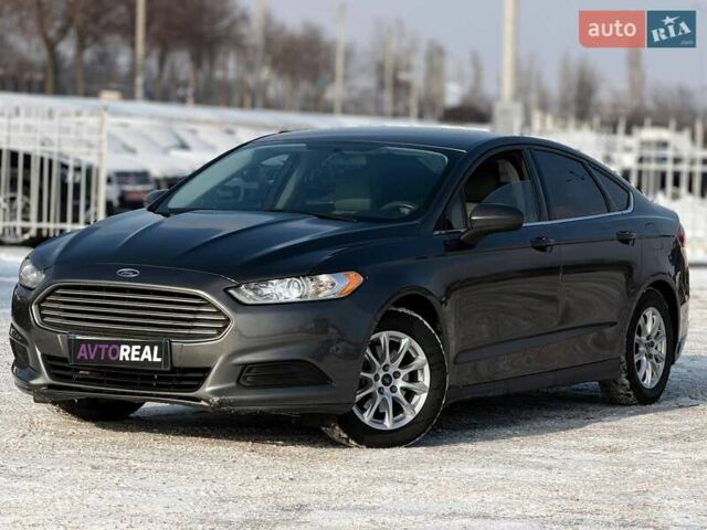 Сірий Форд Фьюжен, об'ємом двигуна 2.49 л та пробігом 268 тис. км за 9800 $, фото 1 на Automoto.ua