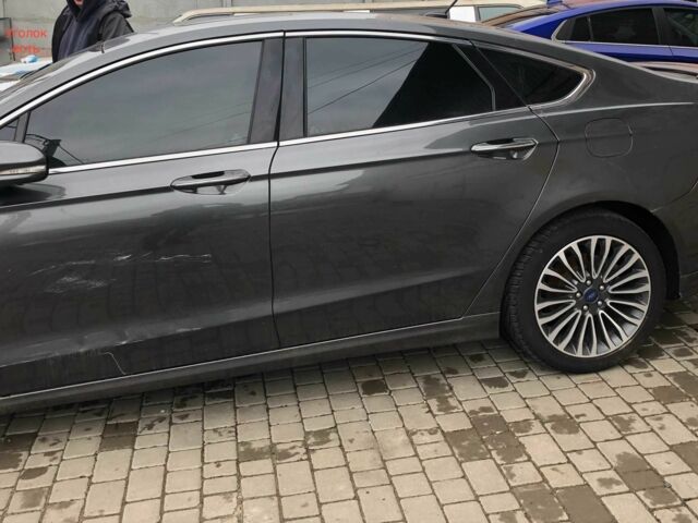 Сірий Форд Фьюжен, об'ємом двигуна 0 л та пробігом 129 тис. км за 4200 $, фото 1 на Automoto.ua