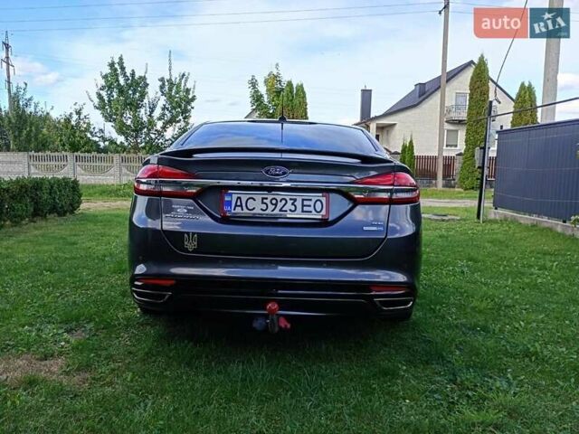 Серый Форд Фьюжн, объемом двигателя 2 л и пробегом 139 тыс. км за 13800 $, фото 1 на Automoto.ua
