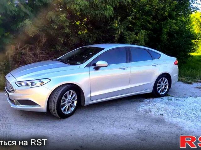 Серый Форд Фьюжн, объемом двигателя 1.5 л и пробегом 86 тыс. км за 11000 $, фото 1 на Automoto.ua