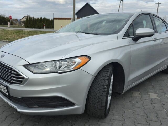 Сірий Форд Фьюжен, об'ємом двигуна 2.5 л та пробігом 189 тис. км за 10100 $, фото 1 на Automoto.ua