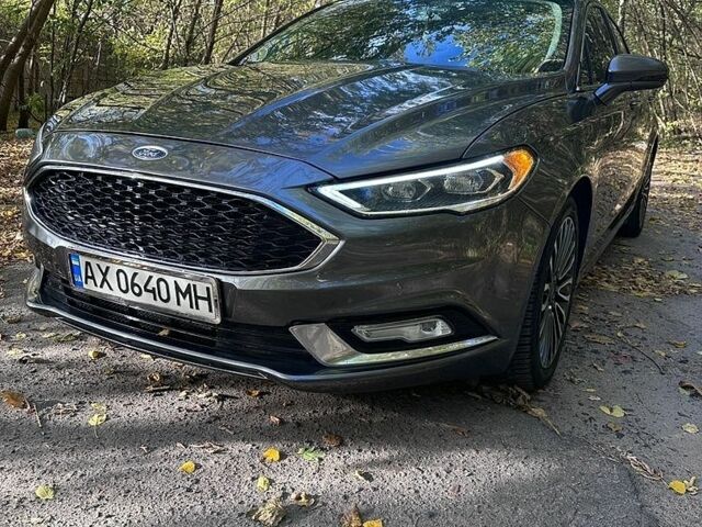 Сірий Форд Фьюжен, об'ємом двигуна 2 л та пробігом 122 тис. км за 13300 $, фото 1 на Automoto.ua