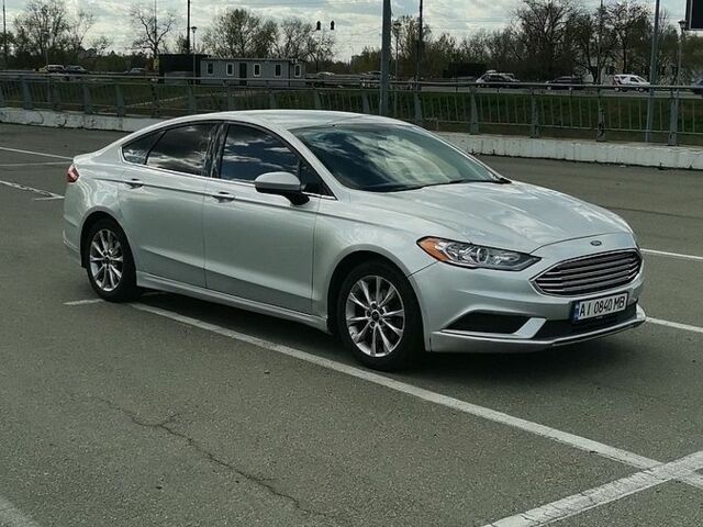 Серый Форд Фьюжн, объемом двигателя 2.49 л и пробегом 350 тыс. км за 12600 $, фото 1 на Automoto.ua