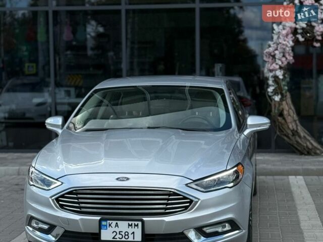 Серый Форд Фьюжн, объемом двигателя 2 л и пробегом 198 тыс. км за 15700 $, фото 1 на Automoto.ua