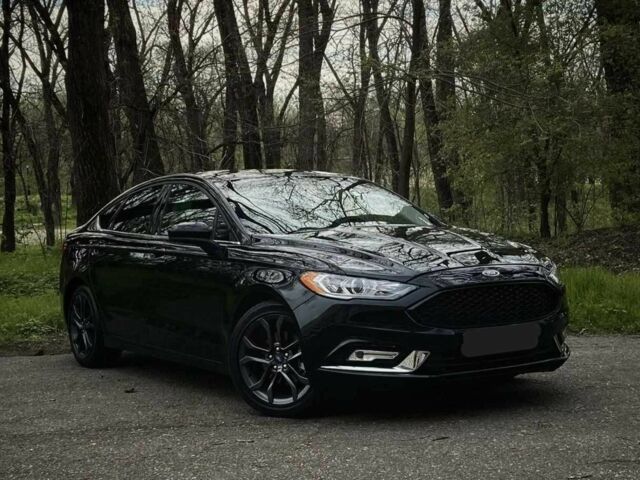 Сірий Форд Фьюжен, об'ємом двигуна 2 л та пробігом 250 тис. км за 15000 $, фото 1 на Automoto.ua