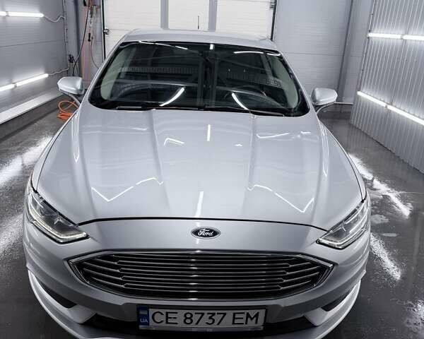 Серый Форд Фьюжн, объемом двигателя 1.6 л и пробегом 178 тыс. км за 10000 $, фото 1 на Automoto.ua