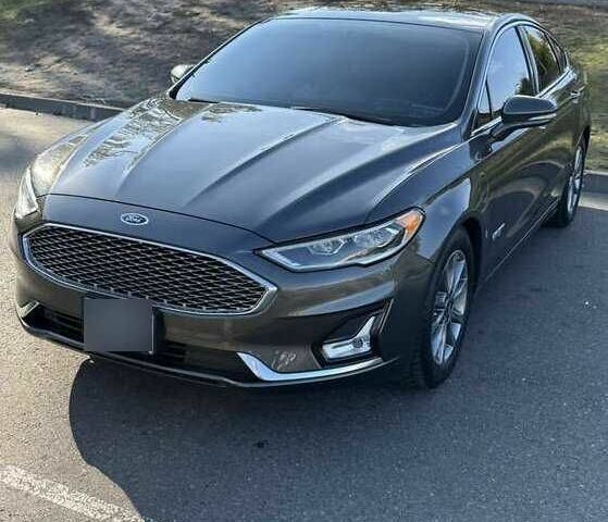 Серый Форд Фьюжн, объемом двигателя 2 л и пробегом 94 тыс. км за 13600 $, фото 1 на Automoto.ua