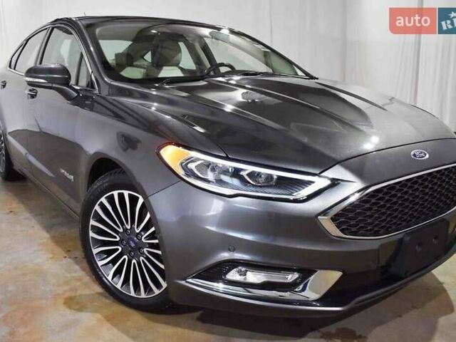 Серый Форд Фьюжн, объемом двигателя 2 л и пробегом 117 тыс. км за 3700 $, фото 1 на Automoto.ua