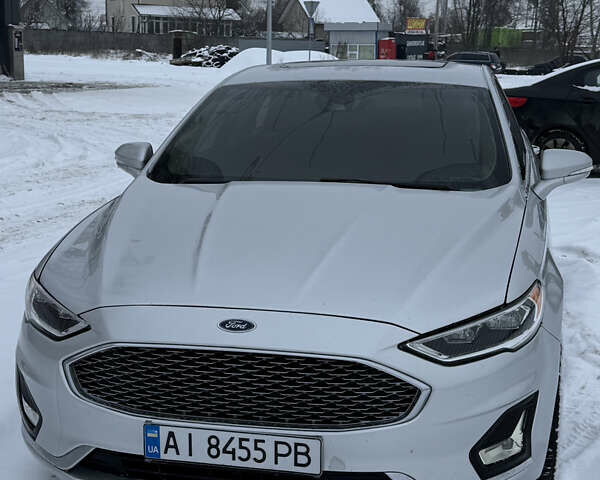 Серый Форд Фьюжн, объемом двигателя 2 л и пробегом 162 тыс. км за 13600 $, фото 1 на Automoto.ua