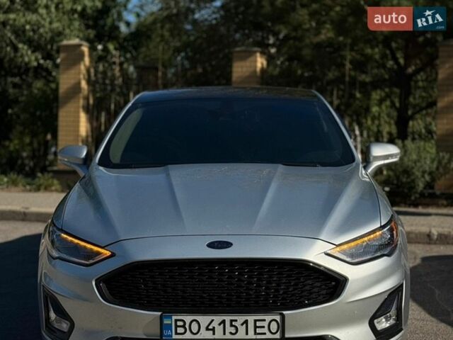 Серый Форд Фьюжн, объемом двигателя 2 л и пробегом 222 тыс. км за 12500 $, фото 1 на Automoto.ua