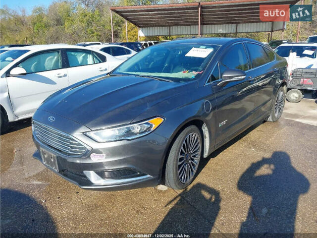 Серый Форд Фьюжн, объемом двигателя 2 л и пробегом 175 тыс. км за 2900 $, фото 1 на Automoto.ua