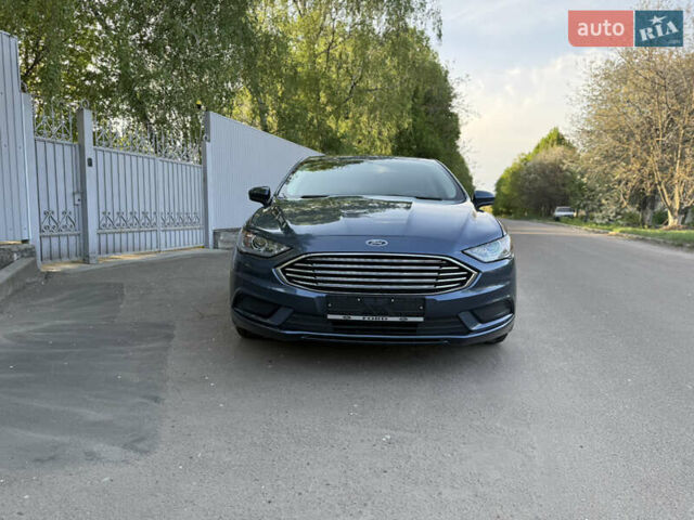 Серый Форд Фьюжн, объемом двигателя 2 л и пробегом 93 тыс. км за 16500 $, фото 1 на Automoto.ua
