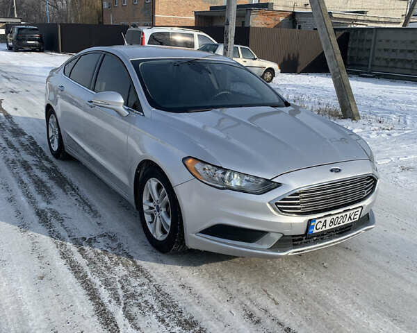 Сірий Форд Фьюжен, об'ємом двигуна 2.49 л та пробігом 125 тис. км за 12200 $, фото 1 на Automoto.ua