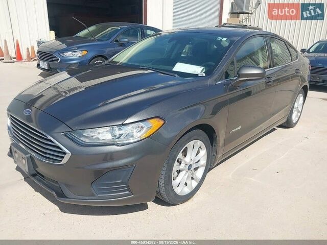 Сірий Форд Фьюжен, об'ємом двигуна 2 л та пробігом 73 тис. км за 2700 $, фото 1 на Automoto.ua