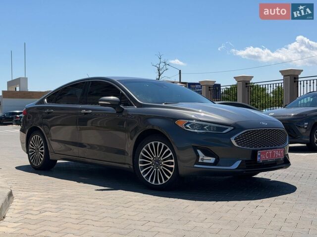Сірий Форд Фьюжен, об'ємом двигуна 2 л та пробігом 88 тис. км за 18500 $, фото 1 на Automoto.ua
