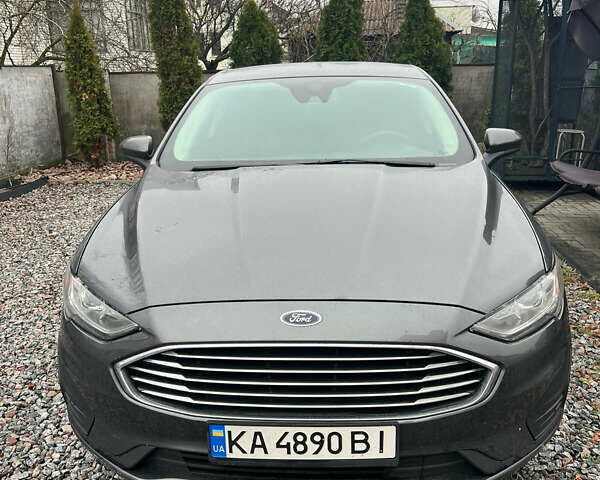 Серый Форд Фьюжн, объемом двигателя 1.5 л и пробегом 136 тыс. км за 13800 $, фото 1 на Automoto.ua