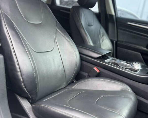 Серый Форд Фьюжн, объемом двигателя 2 л и пробегом 118 тыс. км за 14000 $, фото 1 на Automoto.ua