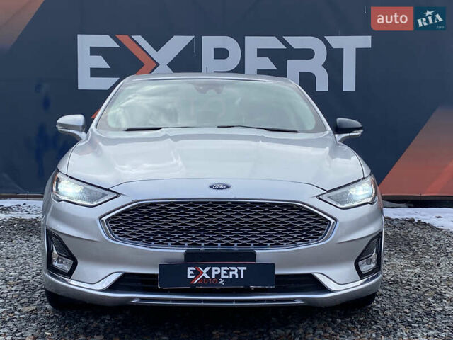 Серый Форд Фьюжн, объемом двигателя 2 л и пробегом 119 тыс. км за 14990 $, фото 1 на Automoto.ua