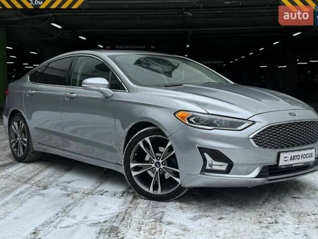 Сірий Форд Фьюжен, об'ємом двигуна 2 л та пробігом 190 тис. км за 19690 $, фото 1 на Automoto.ua